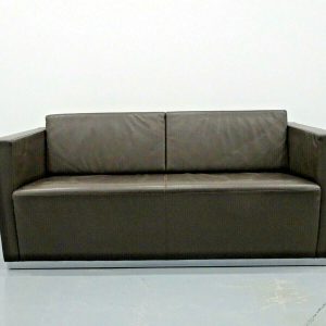 Stunning Walter Knoll Elton sofa in premium Chocolate leather