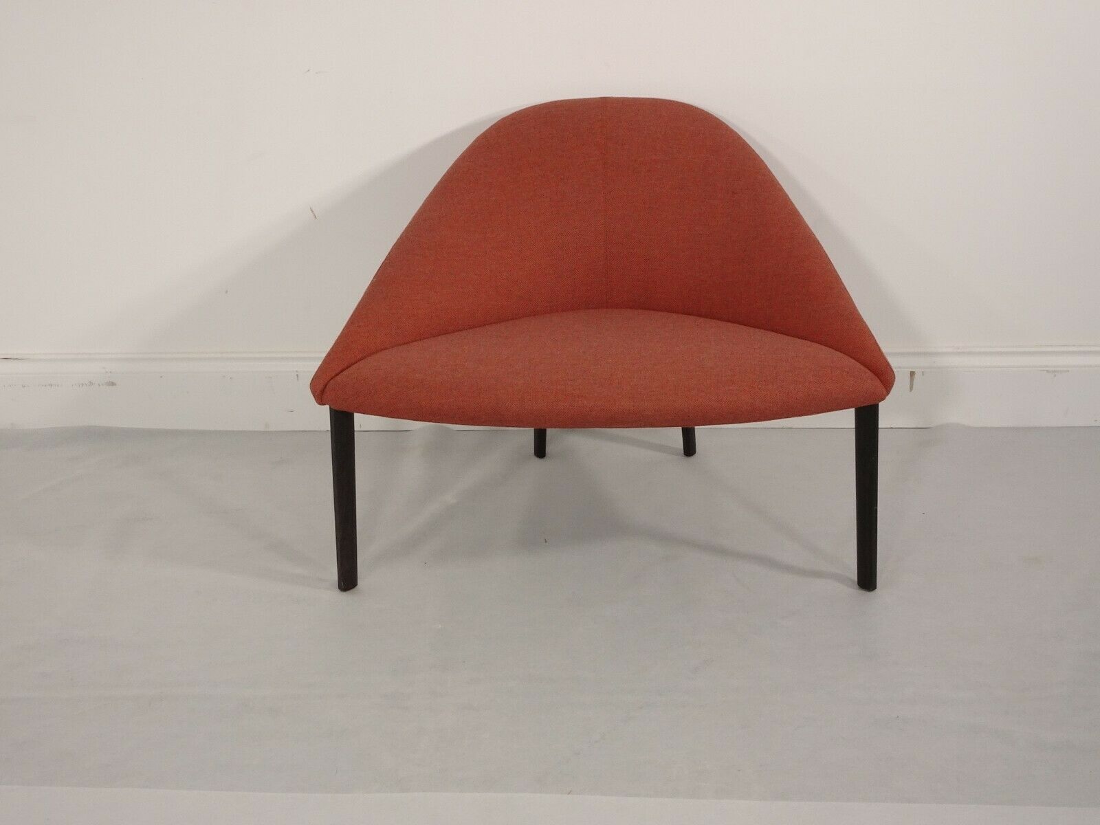 Immaculate set of 4 Arper Colina 4 legged lounge chairs in Camira fabric | eBay - Image 9