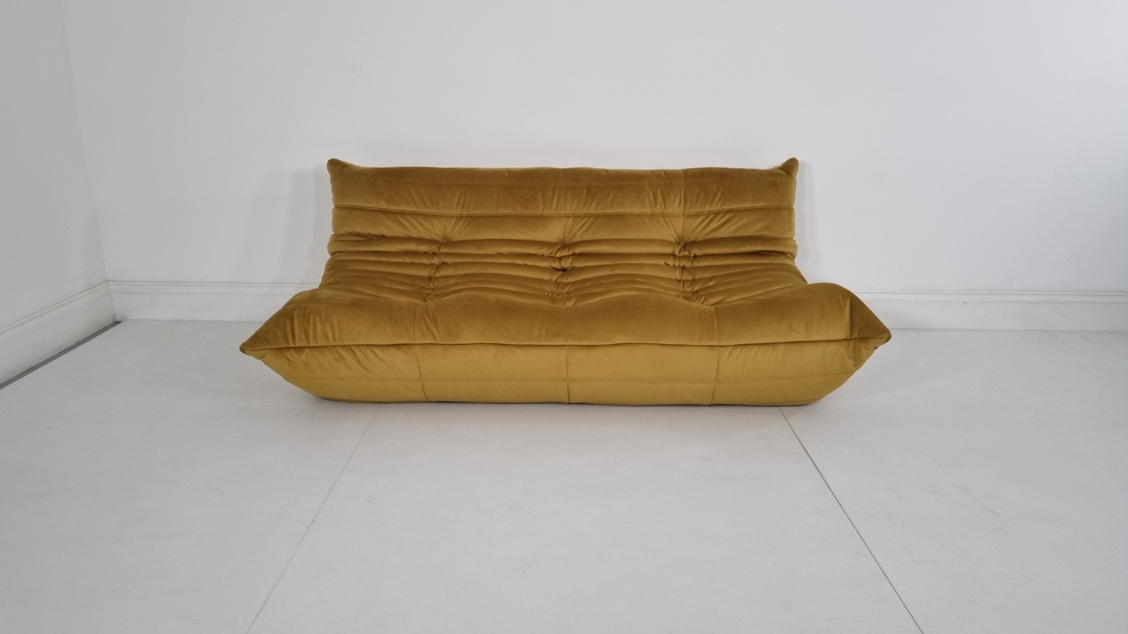 Ligne Roset Togo 3 seater in bronze gold velvet excellent condition | eBay UK - Image 4