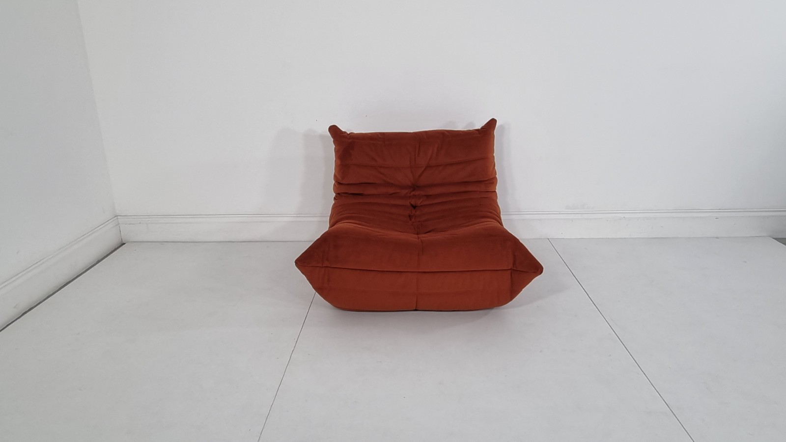 Ligne Roset Togo chair in luxurious russet alcantara immaculate | eBay UK - Image 3