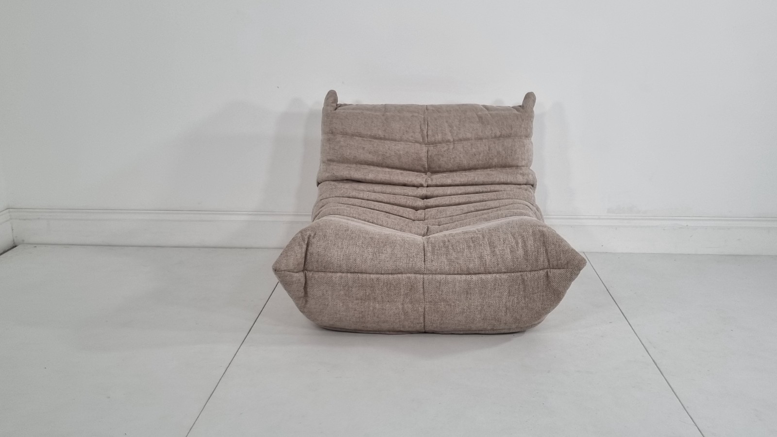 Ligne Roset Togo chair in cream/honey woven fabric in excellent condition | eBay UK - Image 2